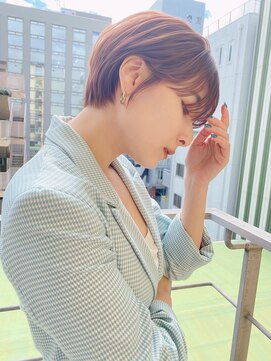 ロンド ストラーダ 心斎橋(Lond strada) ショート×ハイライト白髪ぼかし×シルキーベージュ[心斎橋]