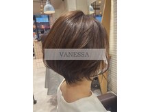 ヴァネッサ VANESSA