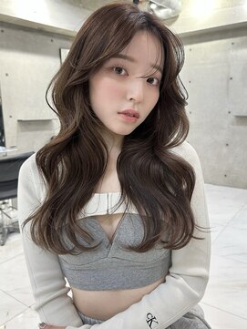 サイン 表参道(SIGN) 韓国ヘアレイヤーロンググレーベージュ前髪パーマ黒髪