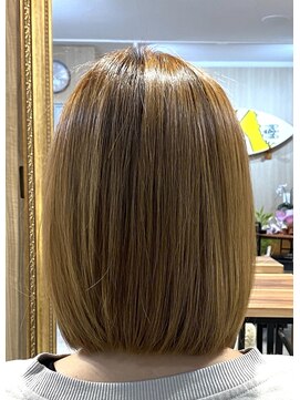 フローライト 廿日市(Fluorite) 愛されボブ