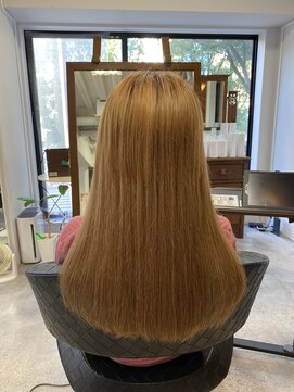 フツーロ 栄(FUTURO) プルエクステ