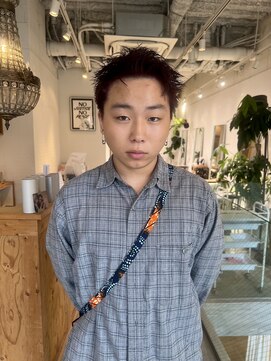 メグリ(meguri) スパイキーショート×ダブルカラー