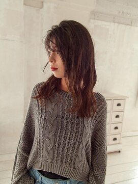 アマリス(Amaris) ロングストレート20代/30代/40代/庭瀬