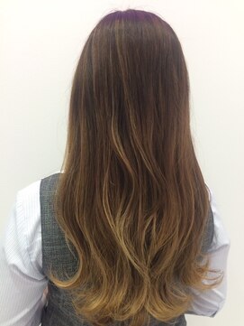 クロエ バイ ラヴィズム 紫竹山店(CLOE by LUVISM) グラデーションカラー