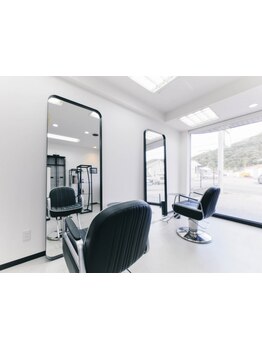 【2025年11月NEW OPEN】大型サロンが苦手な方におすすめ◎マンツーマン施術で、初めての方も安心して寛げる