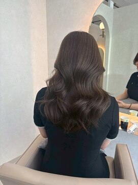 髪質改善＊顔周りカット＊暗めカラー＊美髪【Zina Maison札幌】