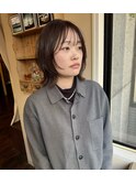 顔まわりレイヤー×ミディアムボブ