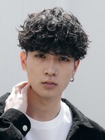 フィフス 大分(fifth)&nbsp;大分くせ毛風シャドウパーマメンズカットゆるめラウンドマッシュ