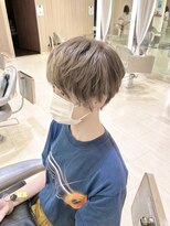 ヘアーアンドメイク ブロッサム 志木南口店(HAIR&MAKE Blossom) ジェンダーレスショート×ミルクティー 志木南 奥井