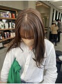 ミルクティーベージュ