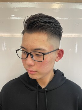 銀座マツナガ 浅草店 7：3ハードパートスタイル