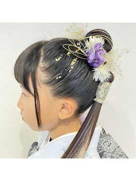 リリウム(Lilium) 着物　ポニーテールリングアレンジ