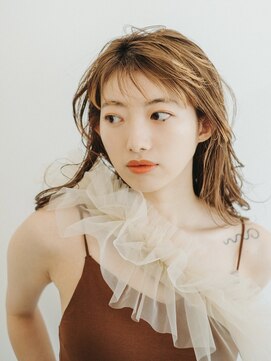 ユッカ 梅田(YUCCA) 【 YUCCA 】大人可愛い20代30代40代こなれミディ/うざバング