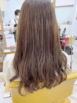 モリオ フロム ロンドン 成増店 【morio成増/児玉】デジタルパーマ リアルパーマ