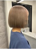 ハイトーンボブミルクティーベージュピンクベージュダブルカラー