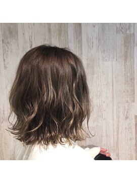 コンフェティ ルピナス山之手店(Confetti) ウェーブボブスタイル