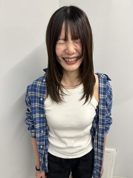 ニュード(niud) レイヤーカット