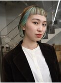 ハイトーンケアブリーチインナーカラーエメラルドグリーンカラー