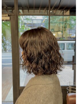 フロー(Flow) ボブパーマ/スパイラルパーマボブ【岩本大樹】