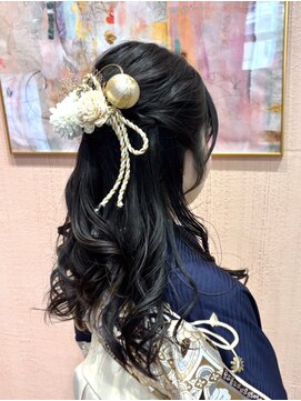 ミリュウ(Milieu) 王道人気ハーフアップ♪