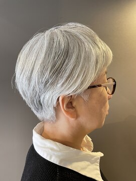 ダンディゾン ブルー 神楽坂(Dans Dix ans bleu) アクセントショート