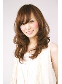 たっぷりとたわみを持たせた大人ロング