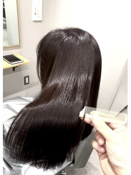 リグ 横浜(Lig.) ツヤ感縮毛矯正ツヤ髪髪質改善ストレート
