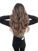 アルマバイロサ(ALMA by ROSA)&nbsp;ベージュカラー×シールエクステ　担当SE-YA