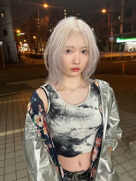 ティント 梅田(Tint) 【KENT】ホワイトウルフ《大阪梅田駅》