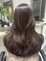 スティロ(stylo)&nbsp;レイヤーカットハイライトショートヘアイルミナカラーオージュア