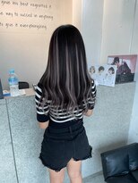 キング 高槻(K!ng)&nbsp;縮毛矯正髪質改善ハイライトレイヤーカット高槻美容室エクステ