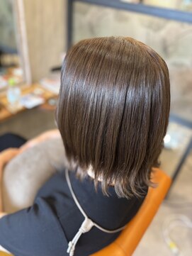 ロカヒ(Lokahi) カーキーアッシュ