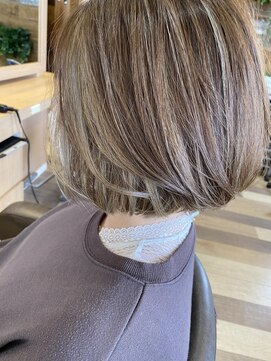 ダリー 新さっぽろ店(Dali) インナーカラー