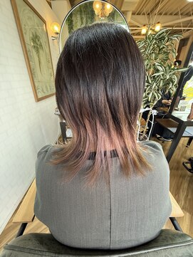 伸びても決まる！インナーカラーショートウルフヘア☆圧倒的技術