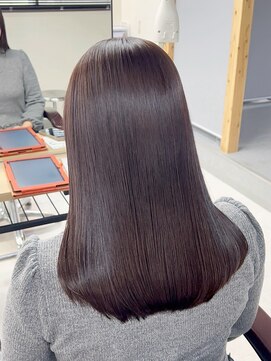 ファミリー(Family) 大人可愛い艶カラーゆるふわフレンチガーリー似合わせカット