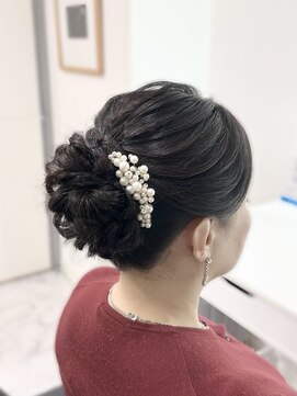 ヘアーメイクサロンアール(hair make salon R) シニヨン