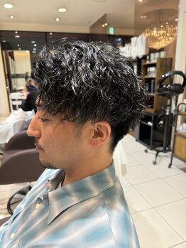 シック(CHIC)の写真/大人の色気は、朝3分で決まる無造作パーマでつくる!