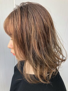 ヘアスタジオニコ(hair studio nico...) ベージュ系
