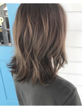 ホットリップ(Hot Lip) イルミナカラー オーシャン