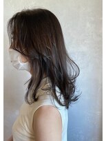 ベルビアンカ(Belle BIANCA)&nbsp;Belle BIANCA レイヤー/フェザーバング/カーキアッシュ by.亀山