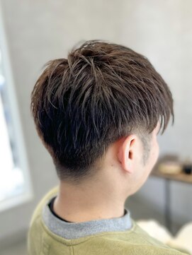 ニティ(nithi) アップバングショート