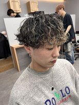 オムデュー(HOMME DEUX)&nbsp;【SHIN】束感波巻きツイスパmixパーマ