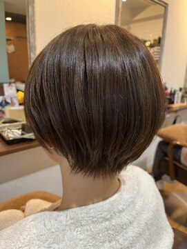リアン(Lien) 丸みショートオリーブベージュ