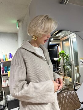 リバレッジ 白金(Leverage) 海外ボブ：Kaede Kotaki