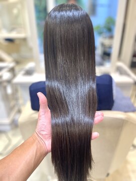 エイミーバイアフロートザガーデン 浦和店(amie by afloat the garden) マジカルストレートレビュー【浦和】