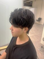 ユニ 江坂(Uni.)&nbsp;ツイストスパイラルパーマ シャドウパーマ アップバング