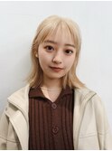 ケアブリーチハイトーンベージュカラーミディアムボブカット