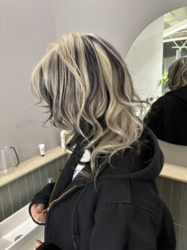 キオク(KIOX) blonde black design
