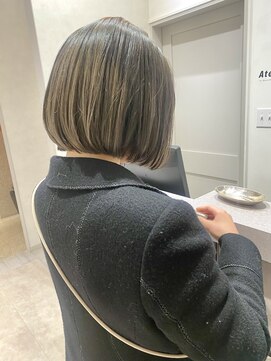 アトリエ(Atelier) ロングヘア→ぷつっと丸みボブ