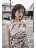 ニュア(neua) 軽めレイヤーと透けバング　奈良.橿原神宮前